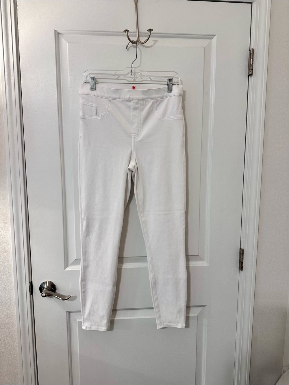 SPANX White Pull-On Skinny Pants